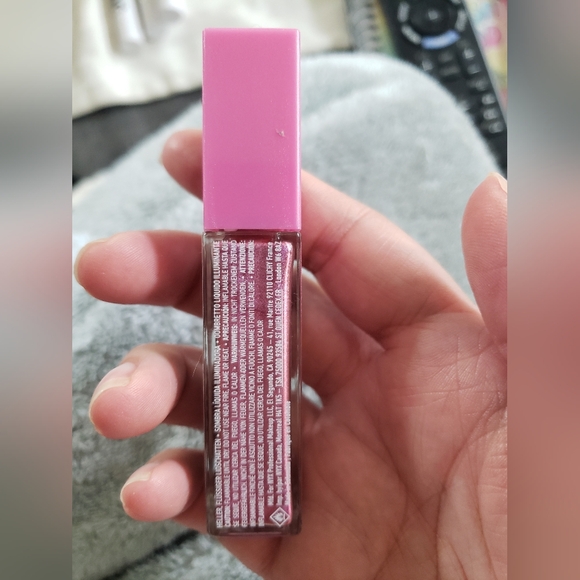 NYX Ultimate Glow Shots Liquid Eyeshadow - Picture 4 of 6